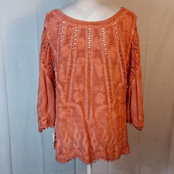 Kindred Lace Kimono Sleeve Top - Picture 5 of 9